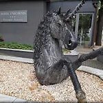 Unicornis 3* Eger