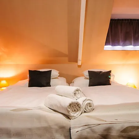 Hotel Unicornis 3*