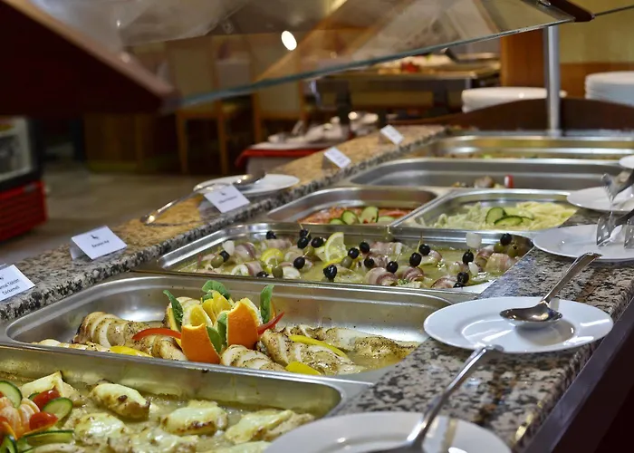 Unicornis Hotel Eger